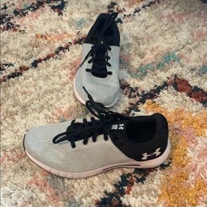 Under Armour Tennis Shoes